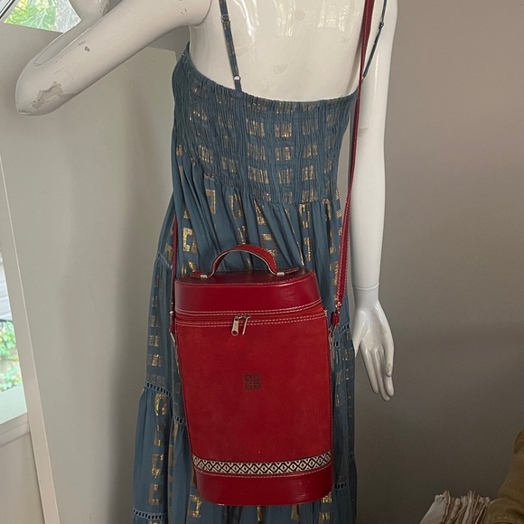 Givenchy Rare Vintage Red Large Tall Zip Around Bag - Picture 2 of 12